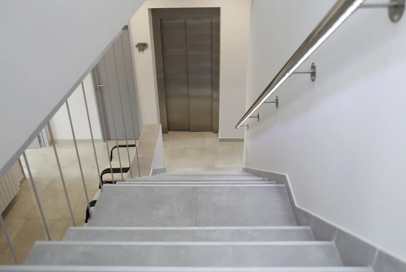 Acceso con ascensor